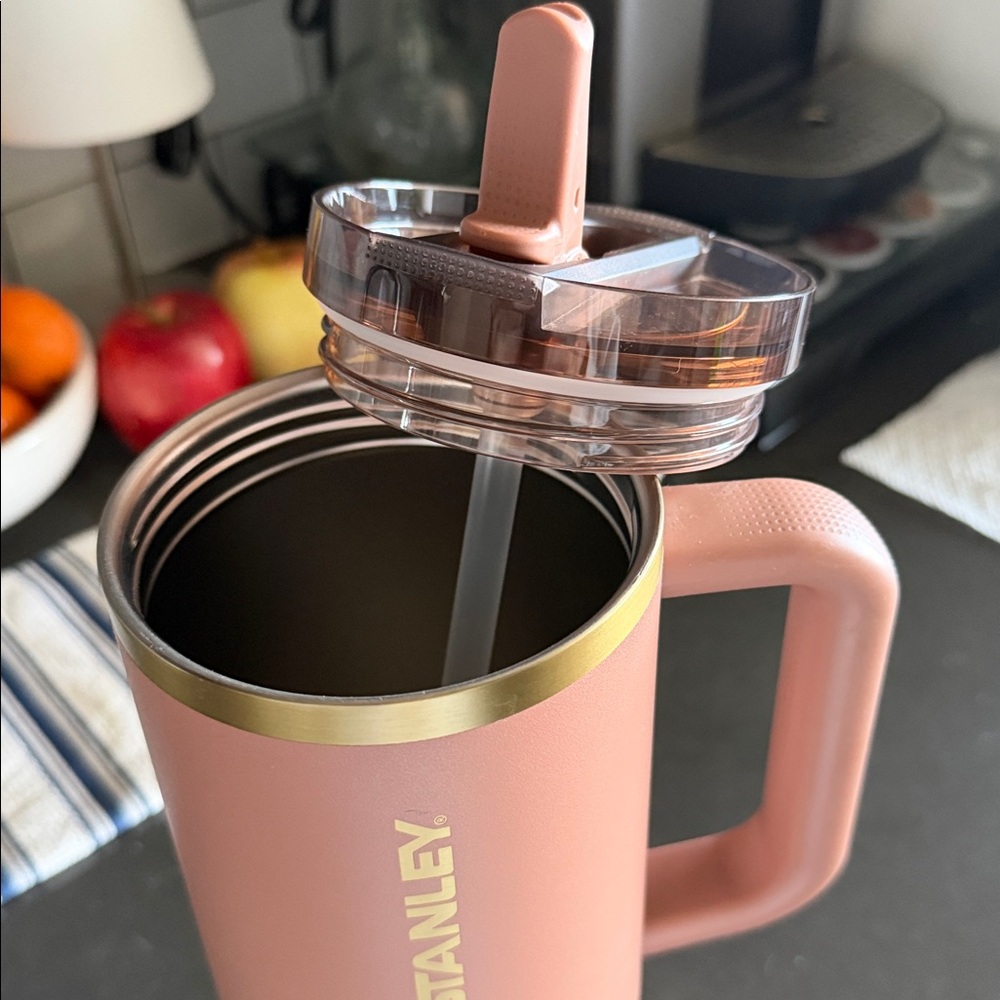 Stanley 40 oz. Quencher ProTour Flip Straw Tumbler in Mocha Latte - Picture 3 of 4